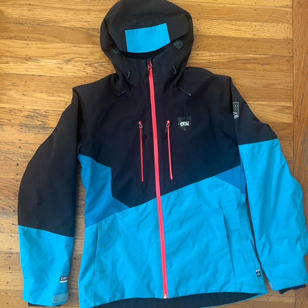 Women’s Medium Picture Expedition Lined Blue and Black Ski Jacket